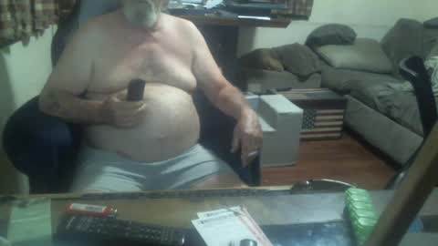 Snapshot of justmeohio chatting on 06/28/26, 02:17 justmeohio online show from 06/28/26, 02:17