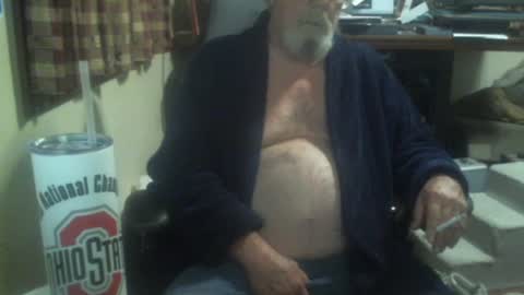 Snapshot of justmeohio chatting on 07/01/26, 01:40 justmeohio online show from 07/01/26, 01:40