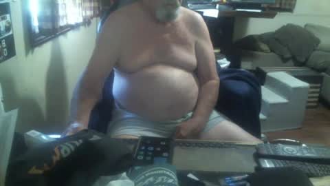 Snapshot of justmeohio chatting on 07/14/26, 12:11 justmeohio online show from 07/14/26, 12:11