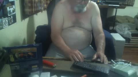 Snapshot of justmeohio chatting on 08/01/26, 12:54 justmeohio online show from 08/01/26, 12:54