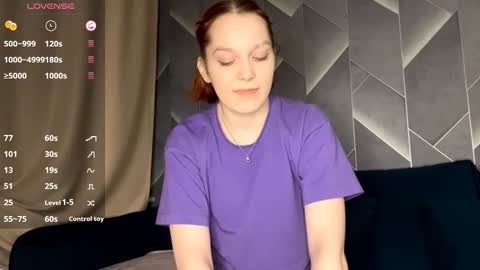 Lina online show from 12/17/25, 08:15