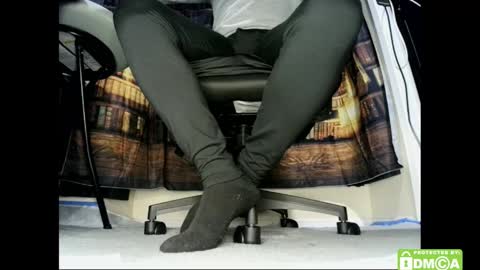 Snapshot of justshutupandwatch chatting on 01/17/26, 01:21 M. Dean online show from 01/17/26, 01:21