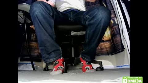 Snapshot of justshutupandwatch chatting on 02/01/26, 08:57 M. Dean online show from 02/01/26, 08:57