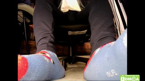 Snapshot of justshutupandwatch chatting on 02/01/26, 09:02 M. Dean online show from 02/01/26, 09:02