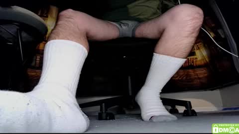 Snapshot of justshutupandwatch chatting on 03/06/26, 04:42 M. Dean online show from 03/06/26, 04:42