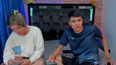 Snapshot of juva_ chatting on 02/16/25, 03:58 Juan and friends online show from 02/16/25, 03:58