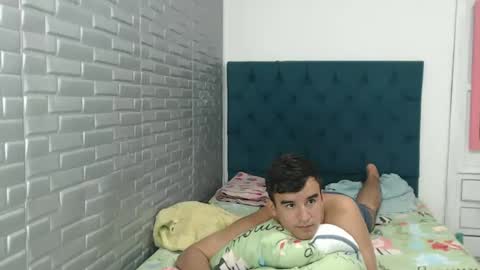 Snapshot of juviaandgray chatting on 01/14/25, 04:04 juviaandgray online show from 01/14/25, 04:04