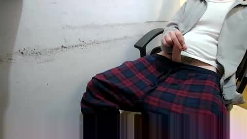 Snapshot of juz4 chatting on 04/03/26, 10:46 juz4 online show from 04/03/26, 10:46