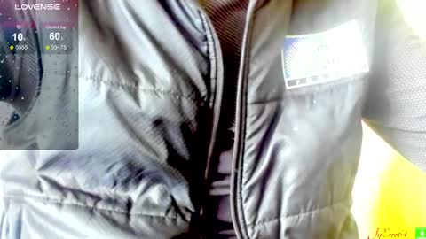 Snapshot of jyerro64 chatting on 03/03/25, 11:00 Im Jy online show from 03/03/25, 11:00