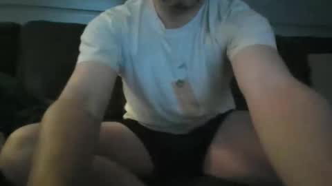 Snapshot of k00fler_08 chatting on 05/13/26, 03:04 koof online show from 05/13/26, 03:04