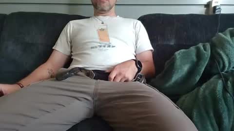 Snapshot of k00fler_08 chatting on 07/14/26, 09:53 koof online show from 07/14/26, 09:53