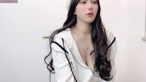 Snapshot of k1999_kimikooo chatting on 12/10/24, 06:44 kooo online show from 12/10/24, 06:44