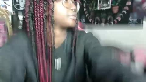 Snapshot of k1m08 chatting on 01/09/26, 05:37 Aki Kim online show from 01/09/26, 05:37