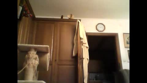 Snapshot of k42023s chatting on 11/04/25, 12:54 Aldous99 online show from 11/04/25, 12:54