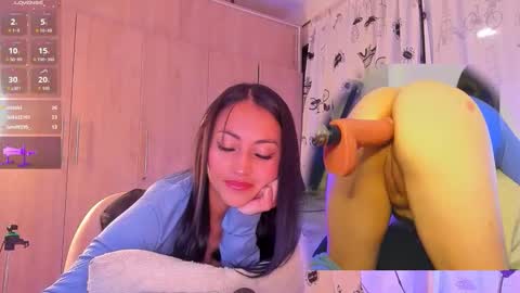 Snapshot of k4rolin chatting on 04/11/26, 12:48 Karolin online show from 04/11/26, 12:48