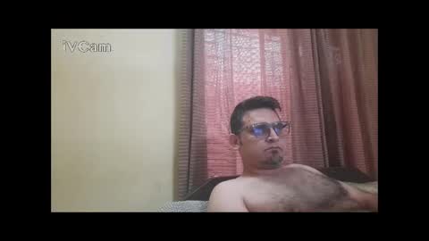 Snapshot of k9cat chatting on 11/07/25, 10:04 k9cat online show from 11/07/25, 10:04