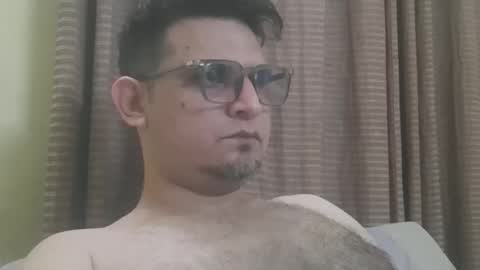 Snapshot of k9cat chatting on 01/18/26, 11:08 k9cat online show from 01/18/26, 11:08