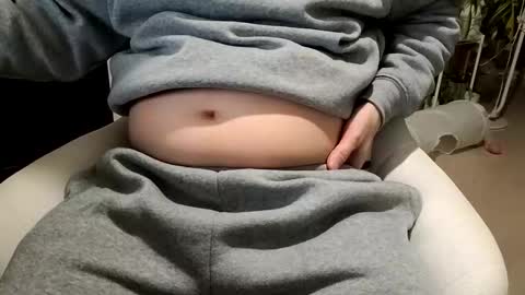 Snapshot of k_e_n_0555 chatting on 12/15/25, 02:32 KI e697a5e69cac online show from 12/15/25, 02:32