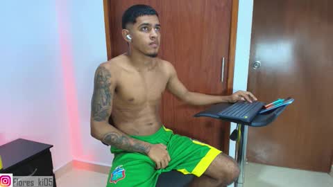 Snapshot of k_florez chatting on 02/22/26, 07:23 k_florez online show from 02/22/26, 07:23