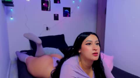 Kaaiiri online show from 02/25/25, 06:14