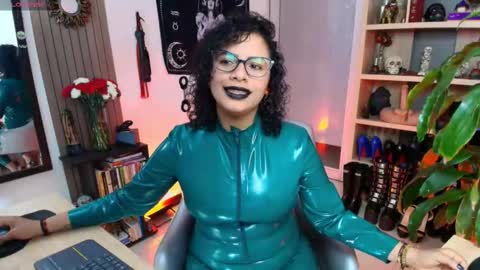 Carym  online show from 11/09/25, 01:15