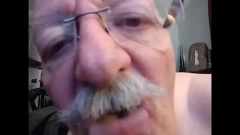 kabriggs136 online show from 10/30/25, 06:41