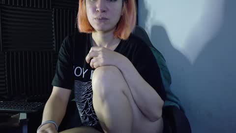 Snapshot of kad_kad chatting on 03/06/25, 09:42 Kanela online show from 03/06/25, 09:42