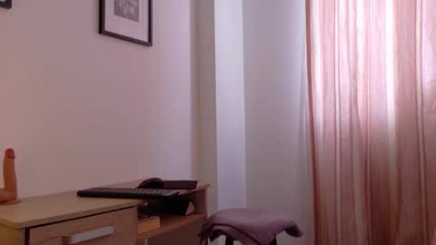 Snapshot of kad_kad chatting on 09/23/25, 02:53 Kanela online show from 09/23/25, 02:53