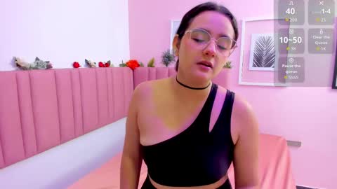 Kyelie online show from 09/19/25, 05:02