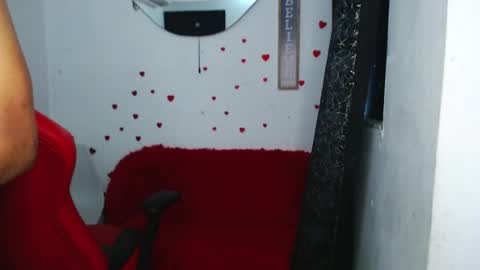 Snapshot of kael_fox chatting on 04/07/26, 05:57 kael_fox online show from 04/07/26, 05:57