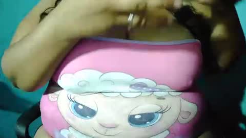 Snapshot of kaeluna chatting on 06/28/26, 01:06 Kae luna online show from 06/28/26, 01:06