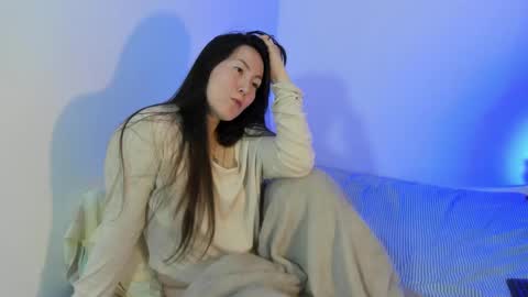 ChloeIndependient model online show from 02/13/25, 04:50