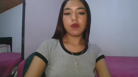 Snapshot of kahelipurple chatting on 01/23/25, 11:26 KAHELIINDEPENDENT MODEL online show from 01/23/25, 11:26