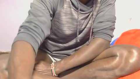 kai91799 online show from 09/19/25, 10:32