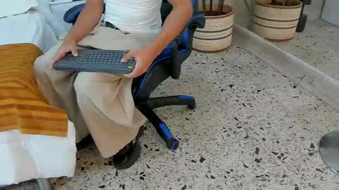 kai_storn online show from 04/26/26, 11:08