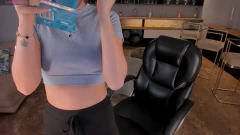 Kaia Ferreira online show from 09/21/25, 12:18