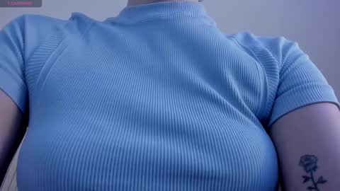 Kaia Ferreira online show from 11/23/25, 12:38