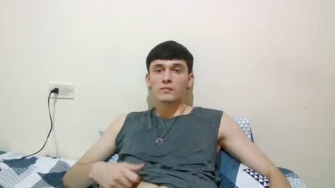 Snapshot of kaii_too chatting on 05/13/26, 02:09 kaito online show from 05/13/26, 02:09