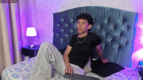 Snapshot of kaiirox chatting on 03/05/26, 03:13 kai online show from 03/05/26, 03:13