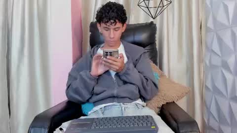 kai online show from 06/23/26, 07:01