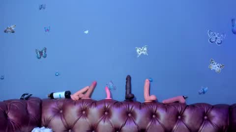kaira_mosse_ online show from 06/14/26, 11:45
