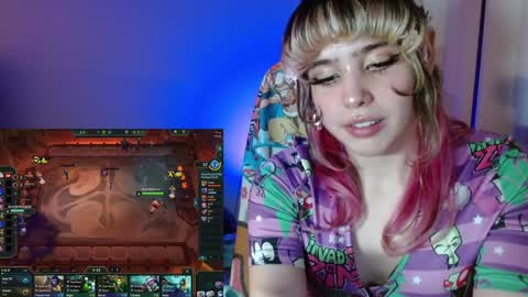 Kairi online show from 12/08/24, 04:25