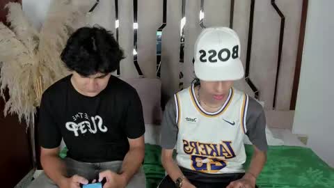 Snapshot of kairosxxx chatting on 10/17/25, 01:03 kairosxxx online show from 10/17/25, 01:03