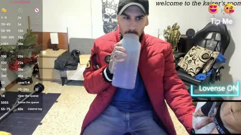kaiser679 online show from 04/30/26, 01:45