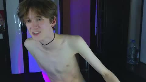 slutkai online show from 09/19/25, 08:31