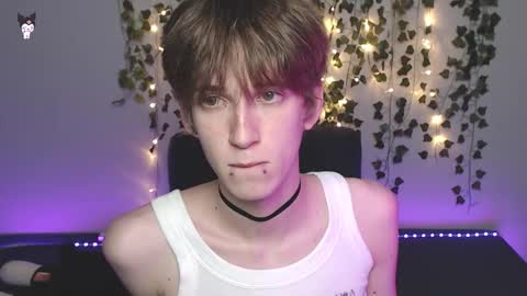 slutkai online show from 11/02/25, 10:01