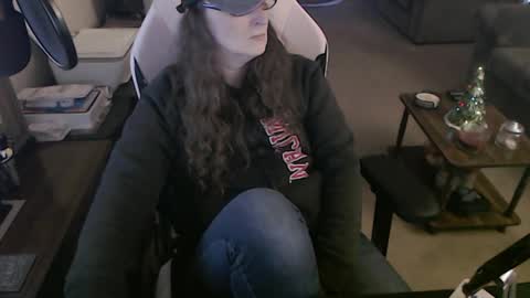 Snapshot of kait331 chatting on 12/28/24, 01:50 Camprincess331 online show from 12/28/24, 01:50