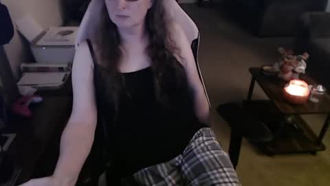 Snapshot of kait331 chatting on 10/06/25, 01:36 Camprincess331 online show from 10/06/25, 01:36