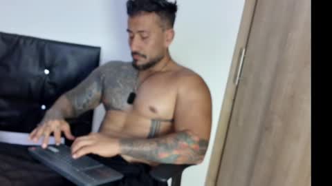 Snapshot of kaleth_price chatting on 03/08/25, 04:34 Kaleth Price online show from 03/08/25, 04:34