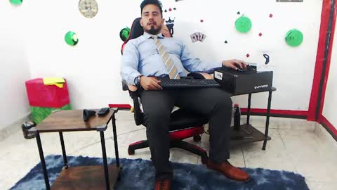 Kaleth online show from 04/30/26, 04:02